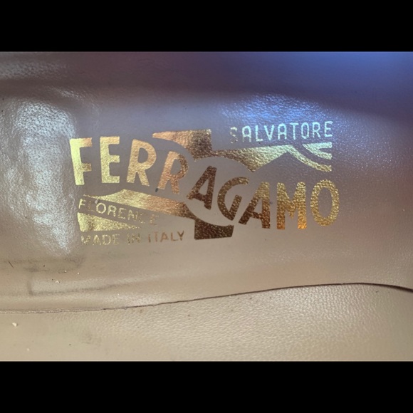 Salvatore Ferragamo 2.5 inch Navy Pumps - Picture 7 of 9